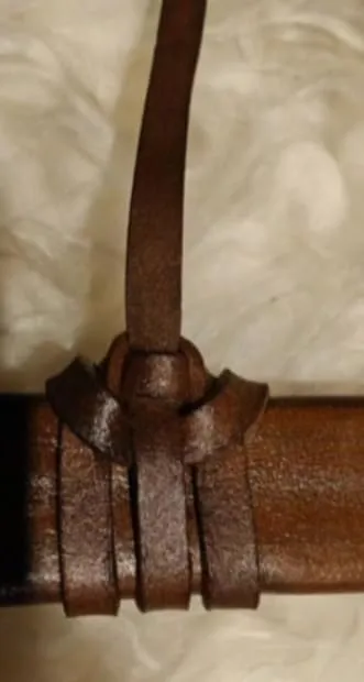 Garosa coupe-cuir réglable pour lanières 0 à 10 cm avec 5 lames