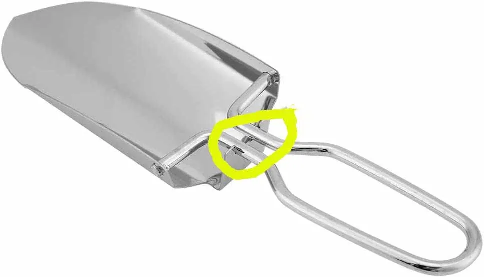 Garosa pelle pliante de camping compacte avec étui